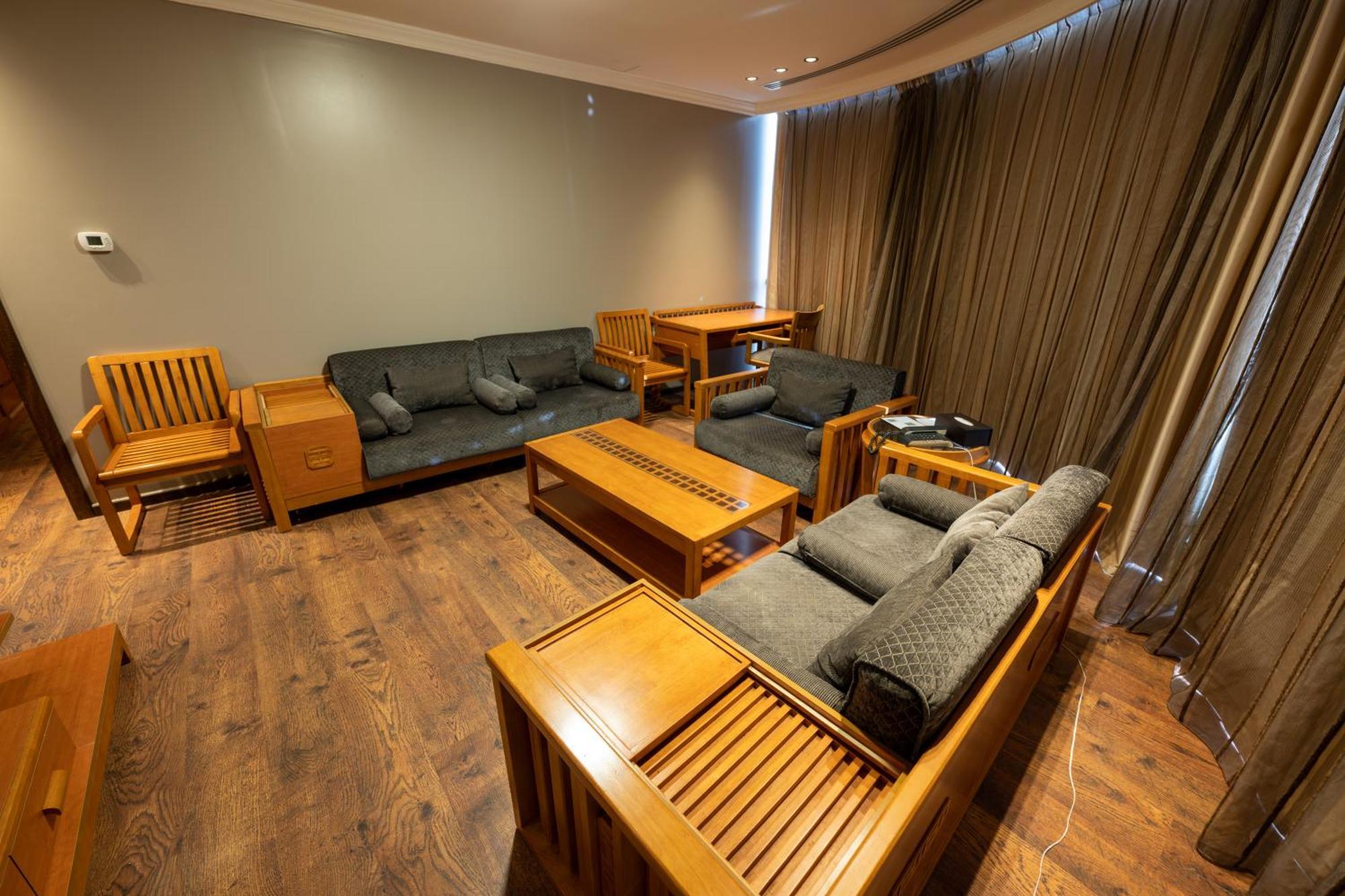Tanal Serviced Apartments El-Huber Oda fotoğraf